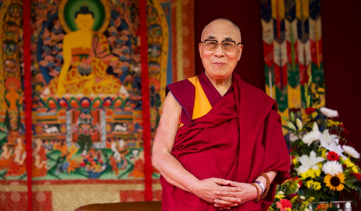 Đức Đạt Lai Lạt Ma viết về đạo Phật và khoa học